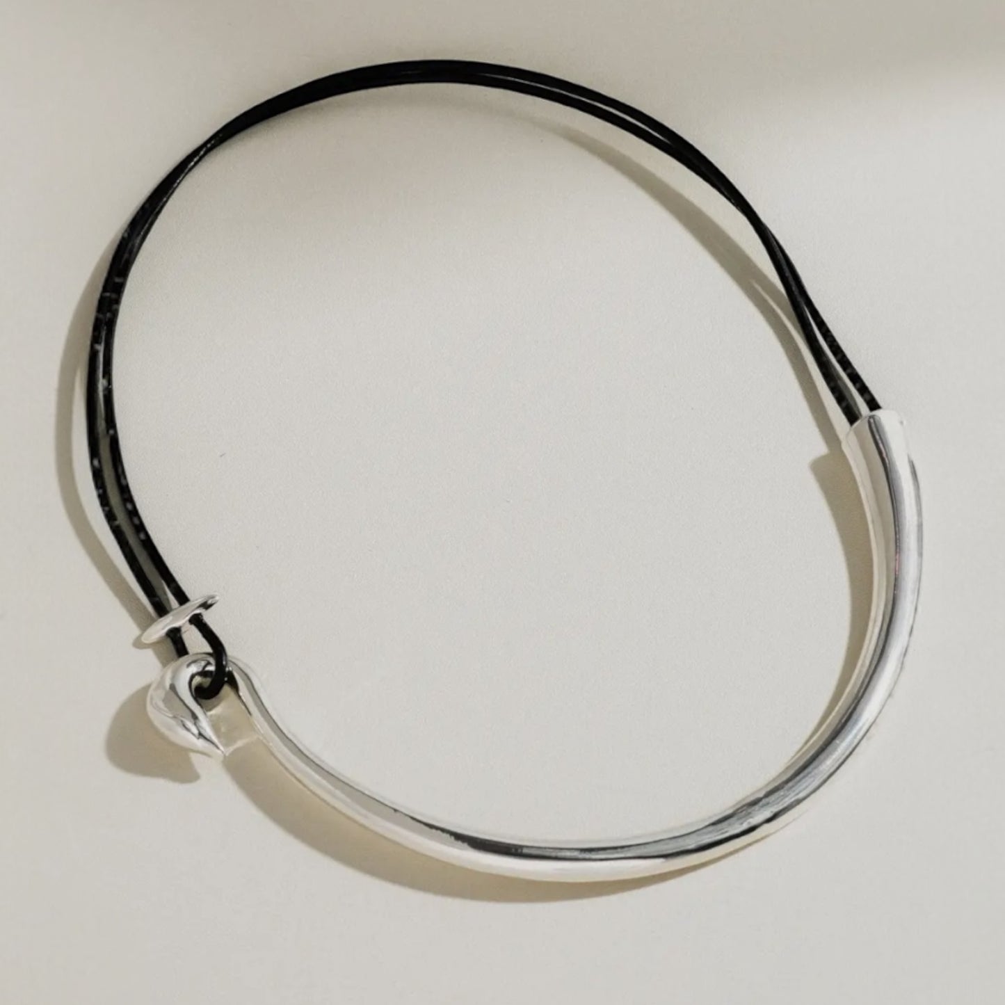 Metal press Choker